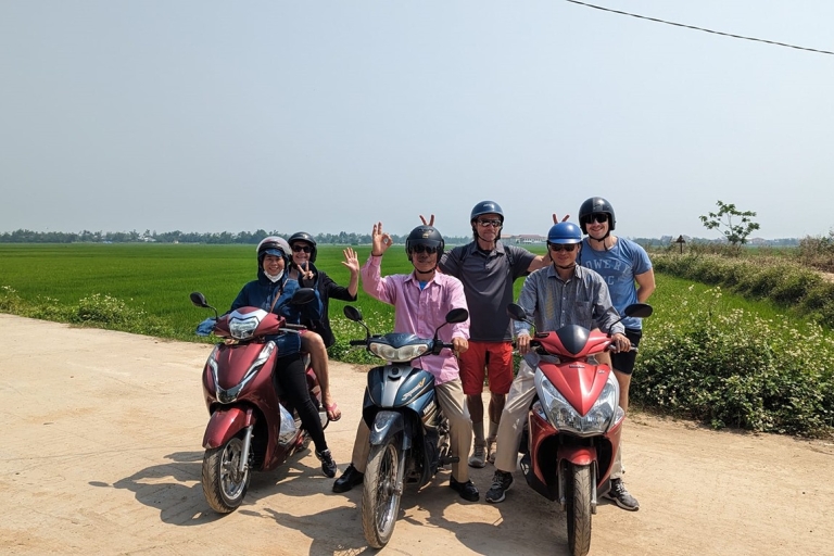Hue : Visite du pont Thanh Toan en moto avec cours de cuisine