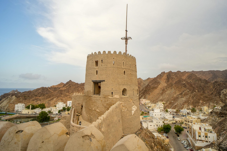 Muttrah Fort: Explore Muscat's Historic Hilltop Fort