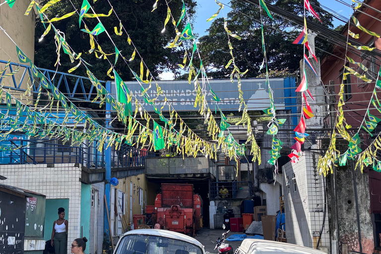 Rio de Janeiro: Favela Santa Marta: German-Language Tour – All-Inclusive Rio de Janeiro: Favela Santa Marta: German-language tour – all-inclusive