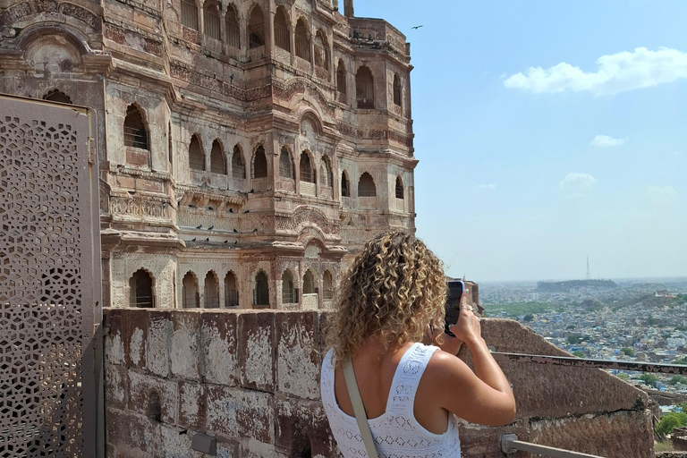 Guided Pvt Tour: Jodhpur Fort, Blue City, Clock Tower & More Jodhpur Unveiled : Guided Tour of Highlights & Hidden Gems