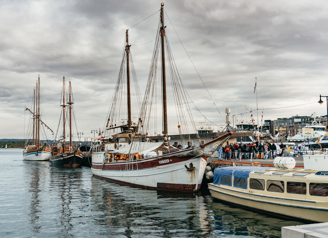Oslo: Aftencruise i fjorden med rejebuffet