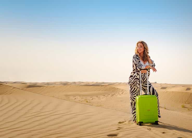 Depuis Marrakech : excursion privée de 3 jours dans le Sahara à Erg Chigaga - dromadaire