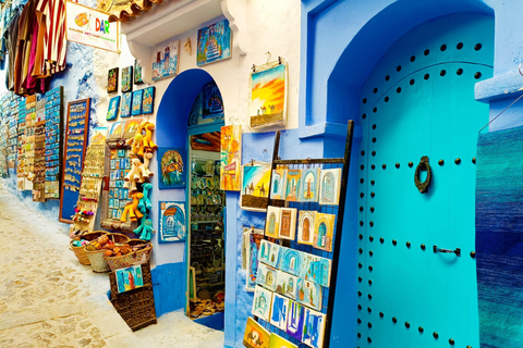 Au départ de Fès : Chefchaouen Excursion d&#039;une journée avec chauffeur pour un groupe de 8 personnes