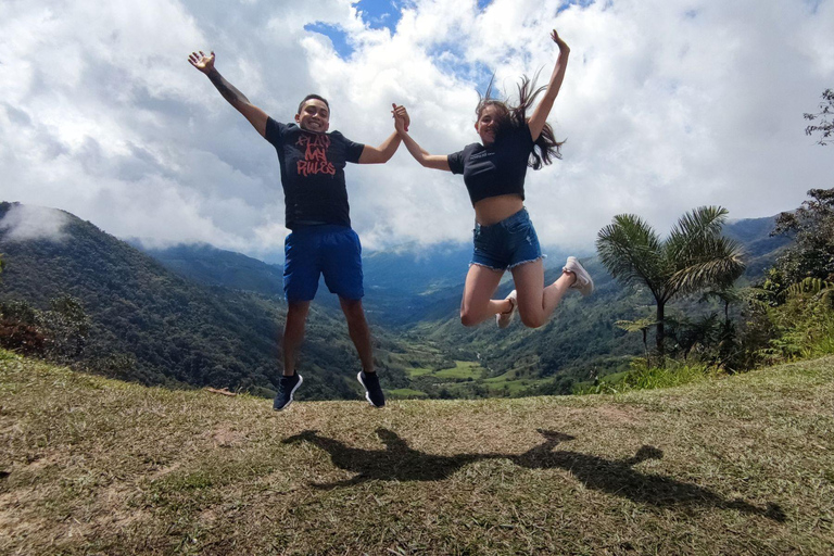 The Best Trek to Waterfalls, Natural Pools and Coffee Farm