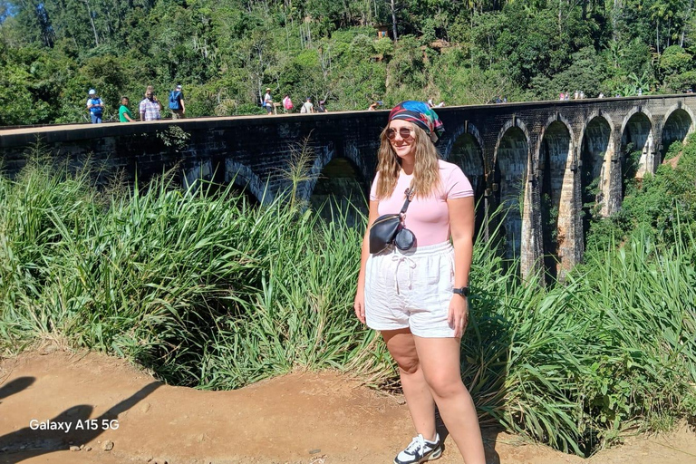 ELLA Lipton Seat Tea Test & Pluck 9Arch, Waterfalls, & Food Lipton's Seat, Little Adam Peak, 9 Arch, Ravana Waterfalls
