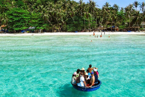 Da Nang: Escursione in barca sull&#039;isola di Cham con snorkeling e pranzo