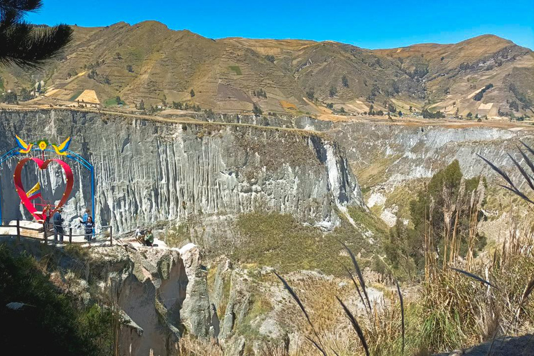 Z Quito: Jednodniowa wycieczka do Quilotoa i Baños z biletami wstępu