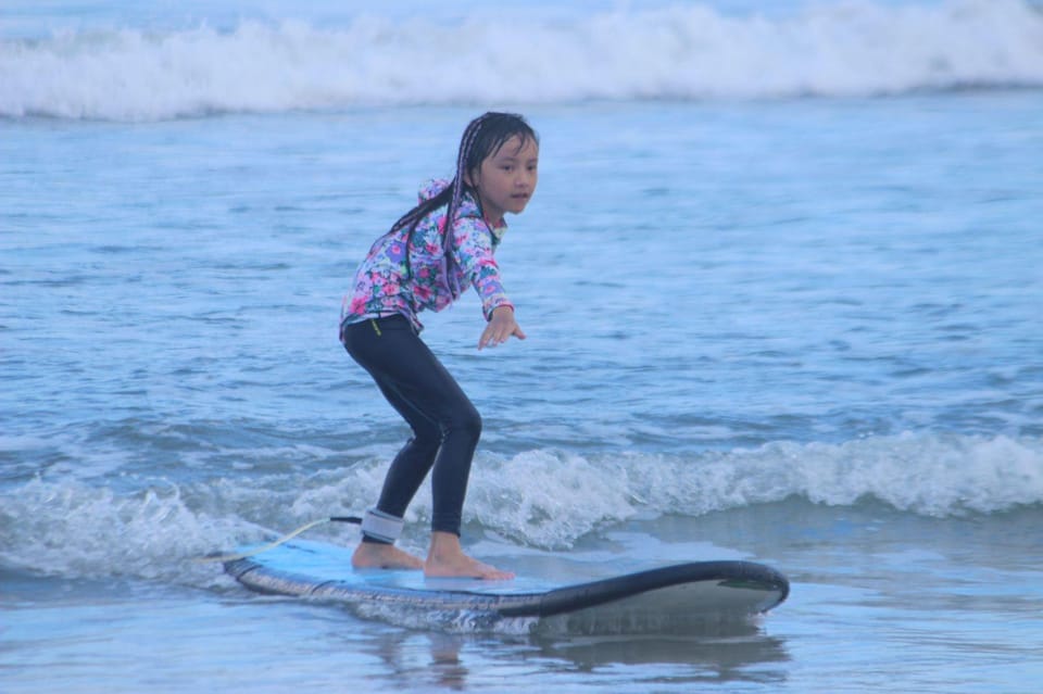 Cours de surf pour débutants et intermédiaires à Kuta Beach GetYourGuide