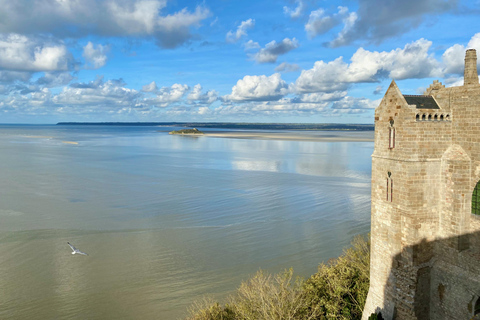 2-day Private D-Day Mont Saint-Michel 3 Castles by Mercedes Private Experience