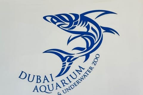 Dubai: Aquarium & Underwater Zoo Tickets with SUV Transfer