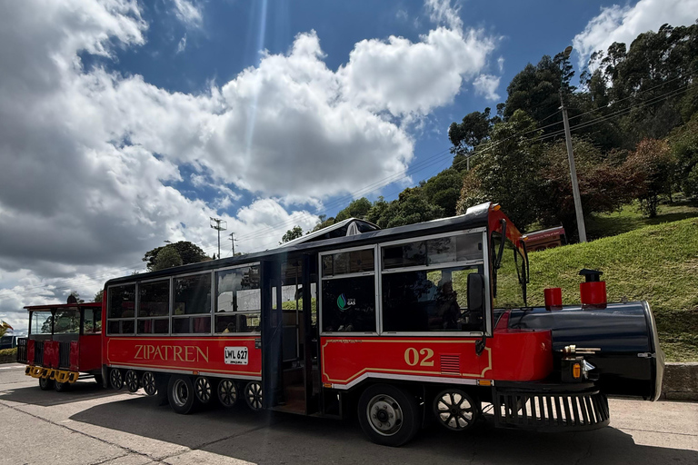 Bogotá: Zipaquirá Salt Cathedral & Paragliding Tour