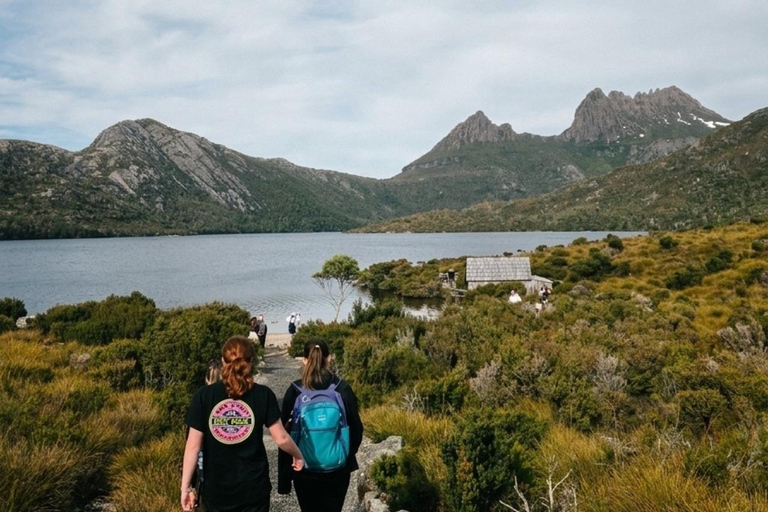 Hobart: Cradle Mountain & Cataract Gorge 2-Day Tour