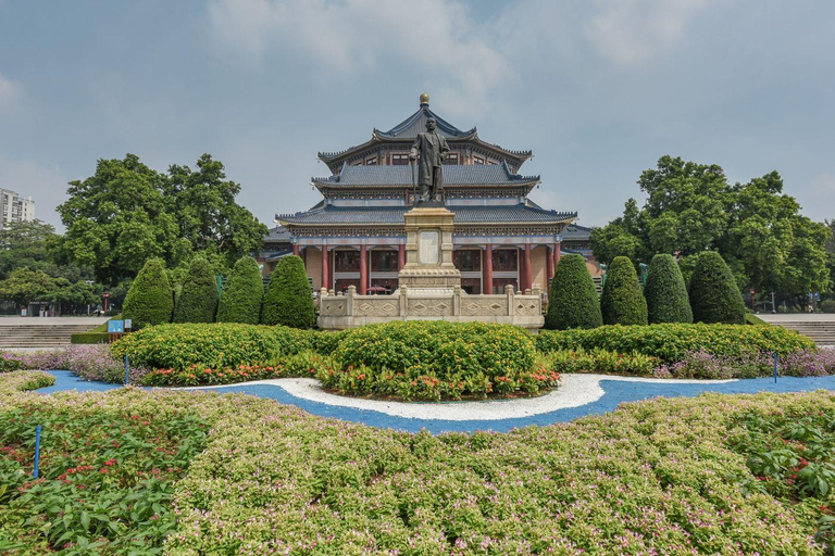 Hong Kong to Guangzhou: Private Full-Day Tour to China