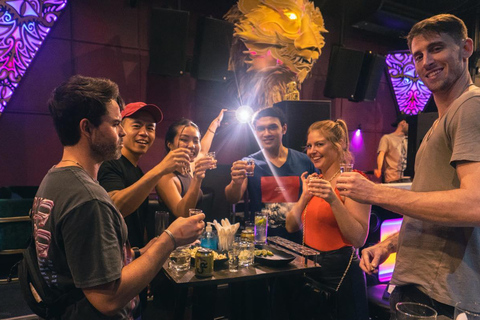 Bangkok: Bar & Club Crawl Experience