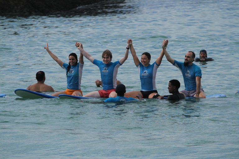 Rio de Janeiro: Surf school with all materials included Surf lessons: Ipanema and Copacabana rivers