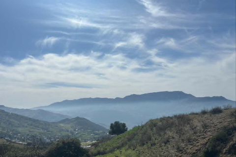 Chefchaouen: Rif Mountains Hiking Adventure with Lunch & 4x4