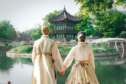 Seúl: Alquiler de Hanbok del Palacio de Gyeongbokgung con daehanhanbokAlquiler de Hanbok Premium de 2 horas