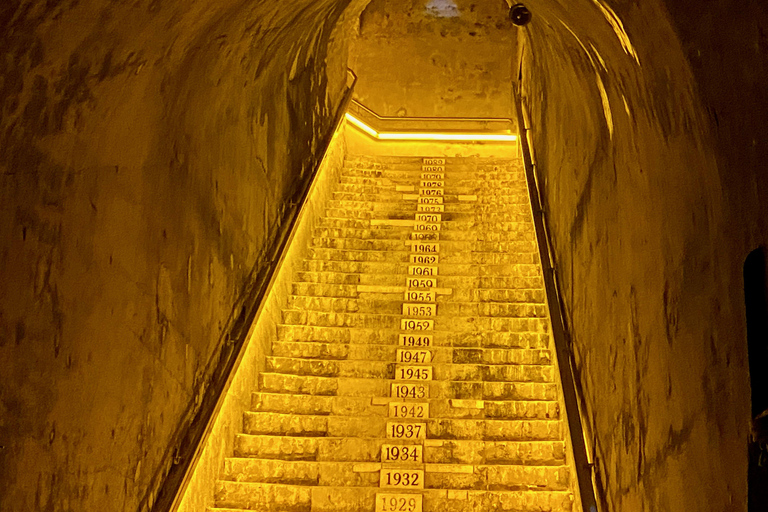 Tour particular de 3 dias para degustação de vinhos em Castelos, Champagne e ChablisViagem de 1 dia Hotéis 4*