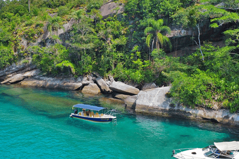 Wyspy Paraty: Łódź motorowa z nurkowaniemGrupowy rejs statkiem po morzu Paraty