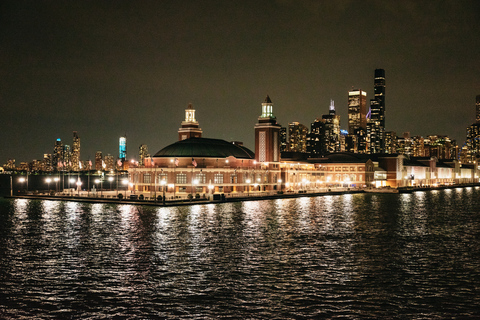 Chicago: Michigansee-Bootstour mit MahlzeitDinner-Bootsfahrt mit Abendessen vom Buffet