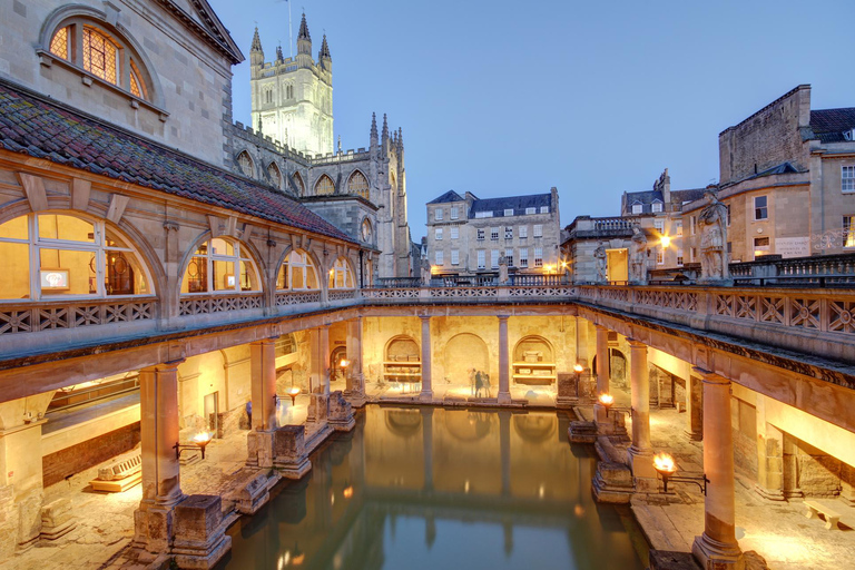 From London: Bath and Cotswolds Guided Day Trip Tour without entries in English
