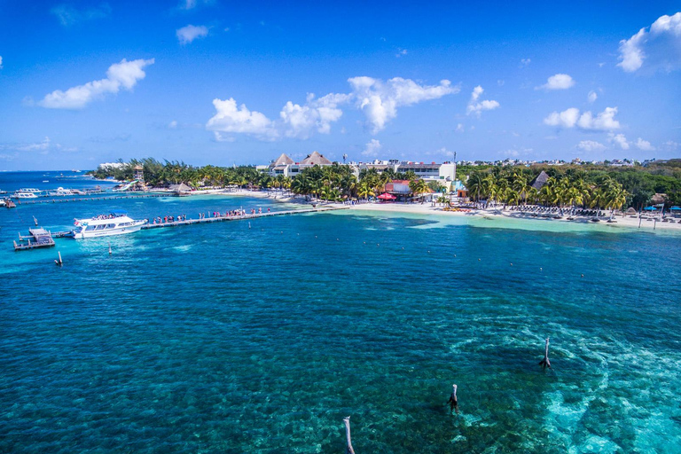 Isla Mujeres: Catamarano con Open Bar, Snorkeling e PranzoTour con Open Bar