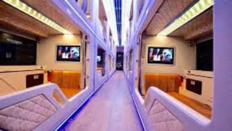 From Hanoi: Luxury Cabin Sleeper bus Transfer to Sapa
