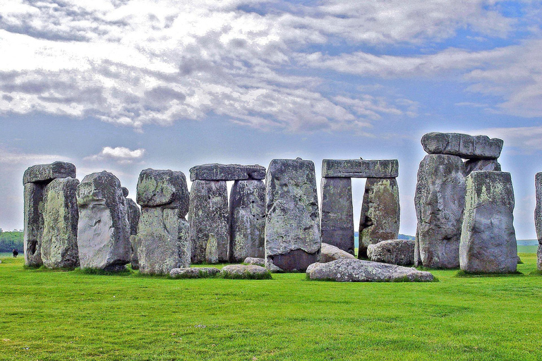 Visite privée du château royal de Windsor et de Stonehenge avec laissez-passer