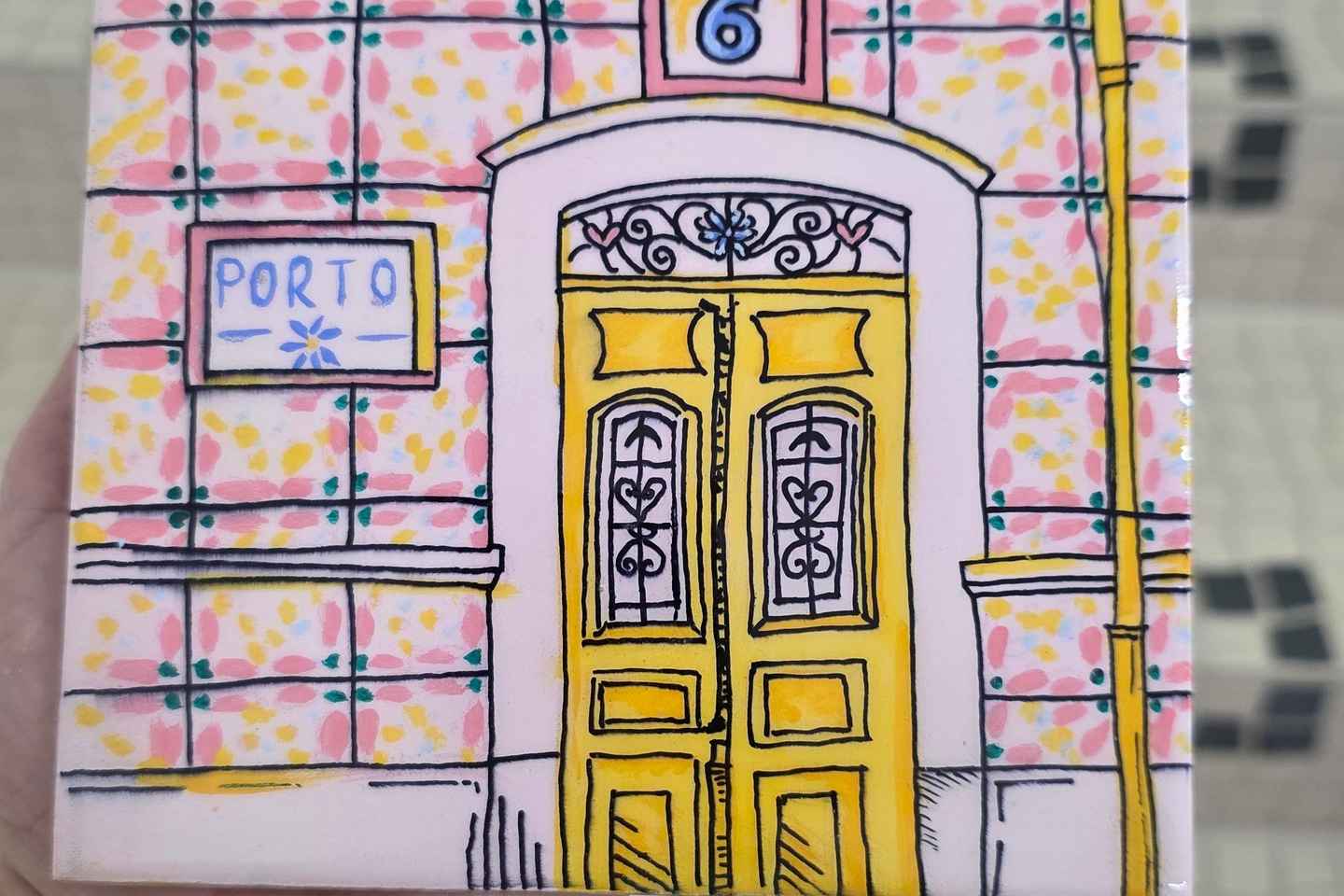 波尔图：市中心瓷砖画与鸡尾酒体验