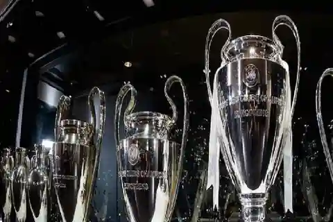Eksklusiv privat omvisning på Bernabéu stadion (ingen store grupper)