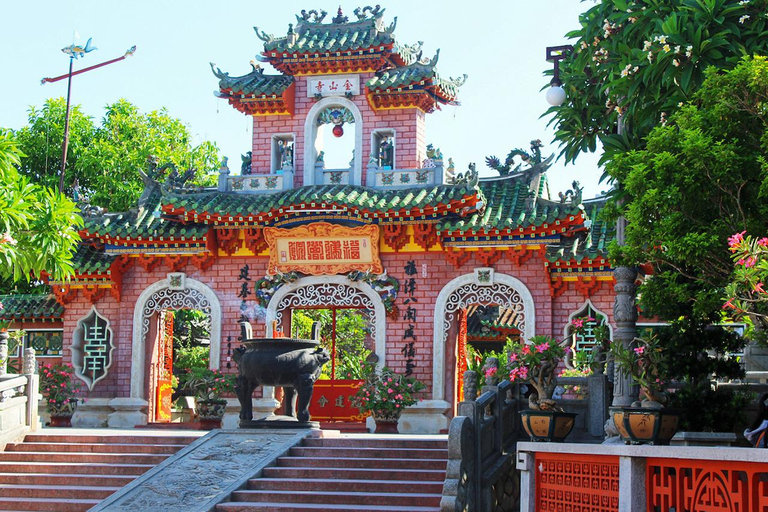 Hoi An Cyclo Tour i vietnamesisk traditionell Ao DaiPrivat tur