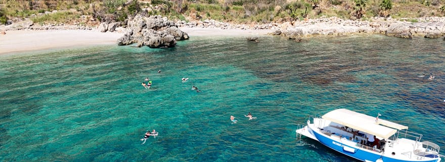 San Vito Lo Capo : Excursion en bateau avec 3 arrêts baignade et snacks
