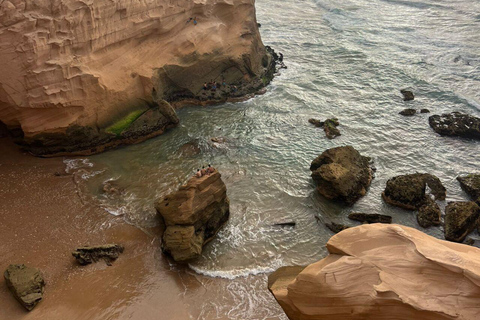 Agadir/Taghazout : Aventure en Sandboard et Dîner au Coucher du SoleilAgadir/Taghazout : aventure en sandboard et dîner au coucher du soleil