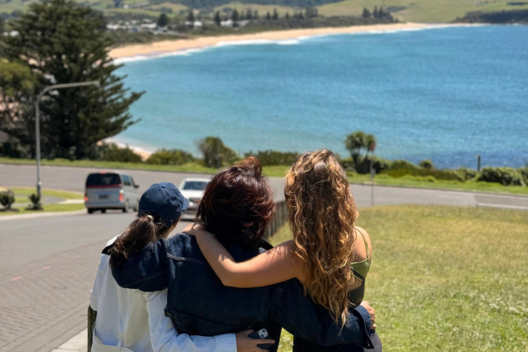 Sydney: Jervis Bay & South Coast Small Group Sydney: Jervis Bay & South Coast Small Group Wild Kangaroos