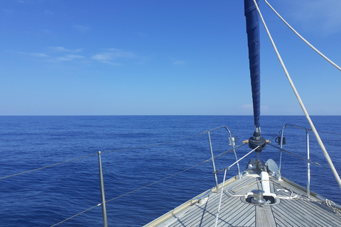 Sète: Sailing trip at sea on a sailboat Half-Day Sailing Experience