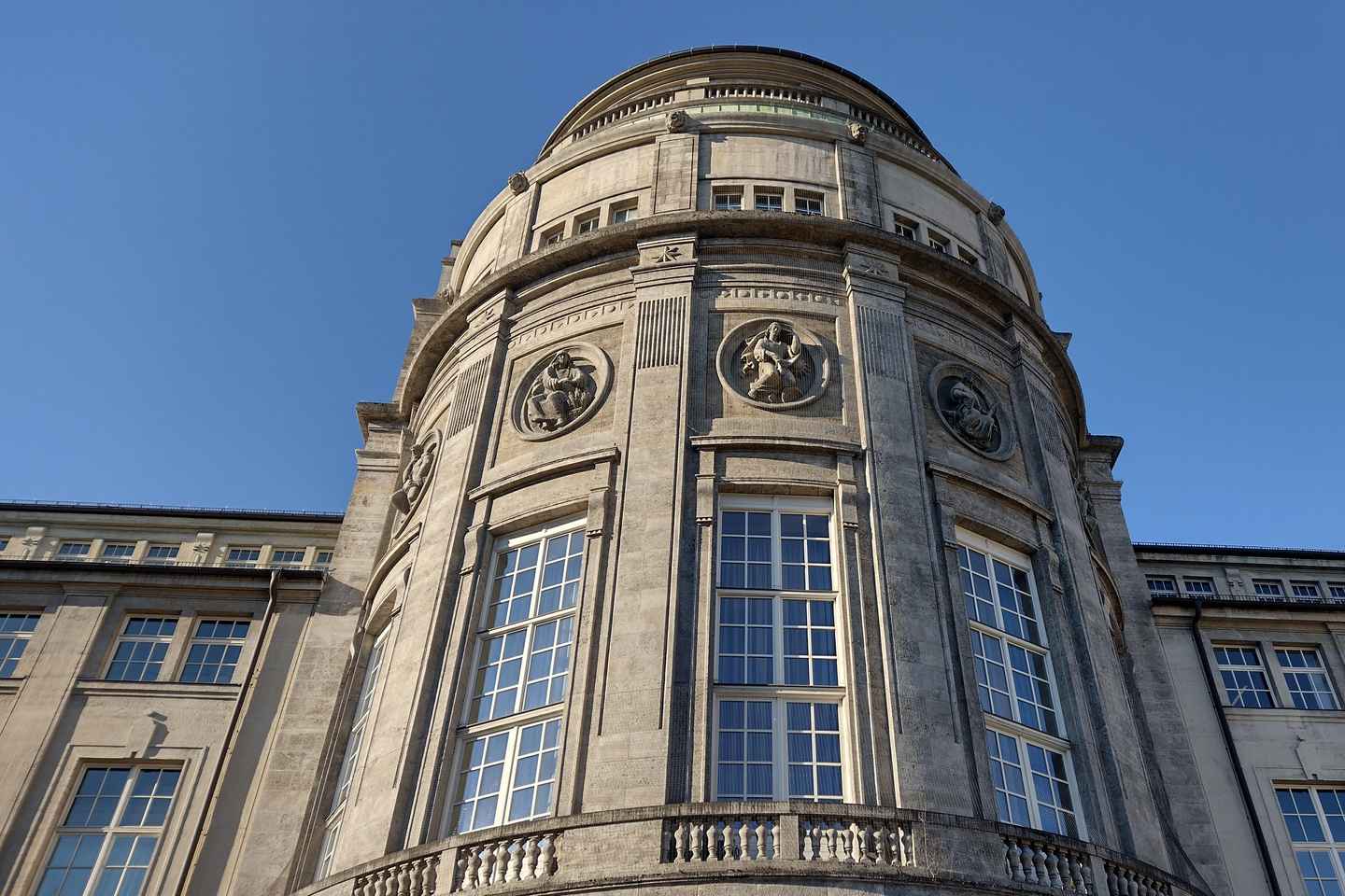 Munich: Deutsches Museum Guided Tour with Entry Ticket - Munich: Deutsches Museum Guided Tour with Entry Ticket