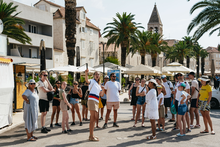 Split : Lagon bleu et visite des 3 îles en bateau à moteur avec déjeunerSplit : Lagon bleu et excursion en bateau à moteur dans les 3 îles avec déjeuner