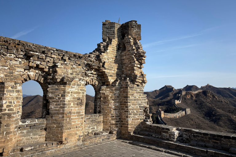 Beijing: Jinshanling Great Wall Private Tour with Lunch Bus to Jinshanling Great wall Hiking tour from Beijing