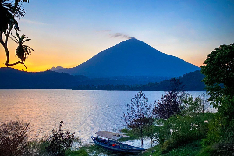 Kigali: Lagos Gemelos - Paseo en canoa, cultura y vistas panorámicasKigali: Lagos Gemelos: paseo en canoa, cultura y vistas panorámicas