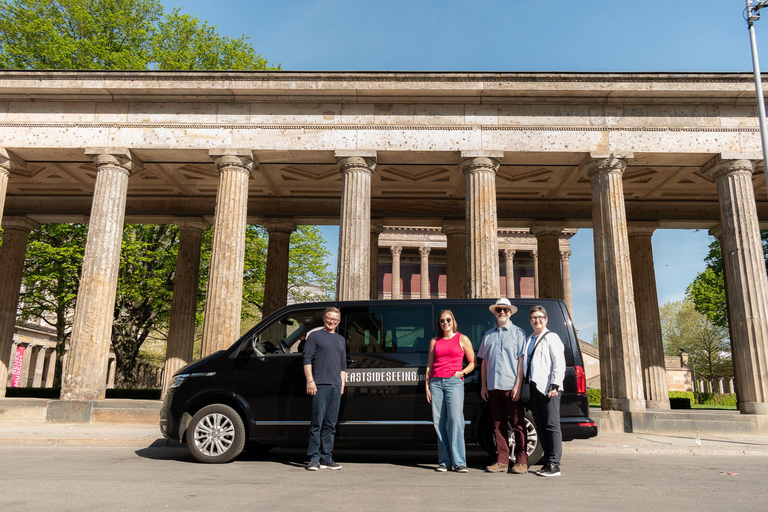 Berlin: Private city tour by car with pickup 3-hour Tour