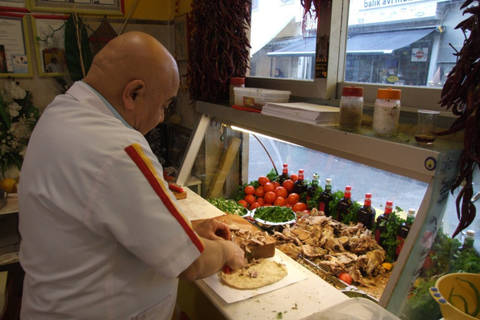 İzmir: City Walking Tour with the Old Bazaar