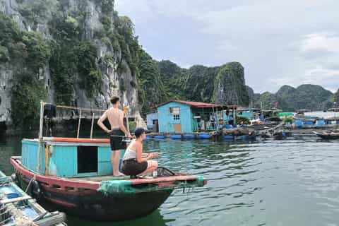 Cat Ba: Half-Day Traditional Fishing and Monkey island Swim - Image 3
