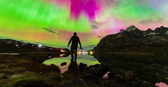 Svolvær: Ultimate Aurora Hunt