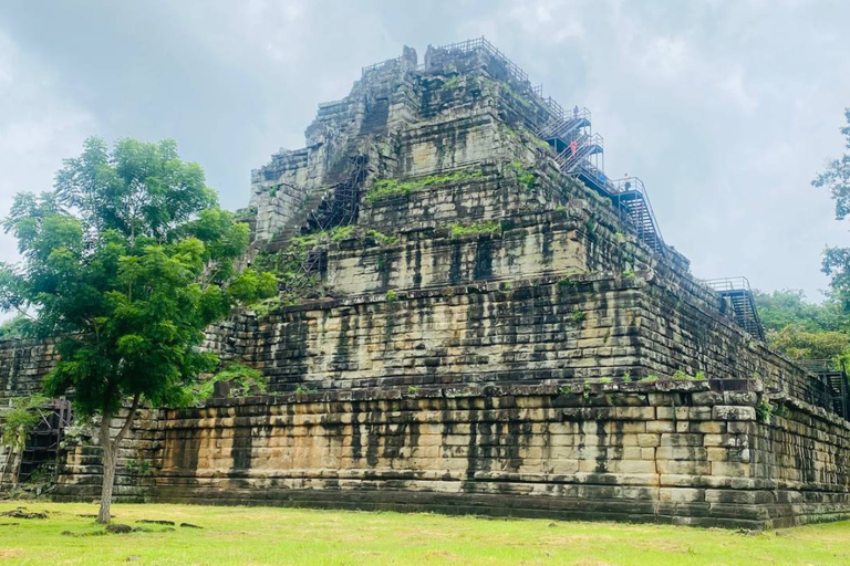 Siem Reap : excursion au temple de Koh Ker et au parc national de Kulen