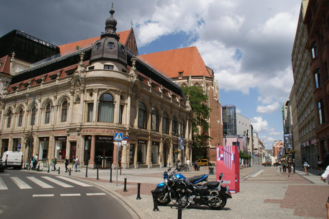 Wrocław differently – unknown alleys of the city (2 hours) Wrocław differently – unknown alleys of the city