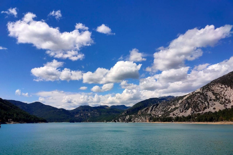 Au départ d&#039;Alanya : Tour en bateau dans le canyon vert avec déjeuner et boissons non alcoolisées