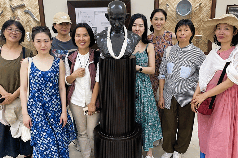 Tour per crocieristi a Mumbai Tour della città in gruppo con pranzoTour per crocieristi a Mumbai con tour della città e pranzo