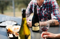 Petaluma - Distinta degustazione di vigneti e piatto per 2 - Housity
