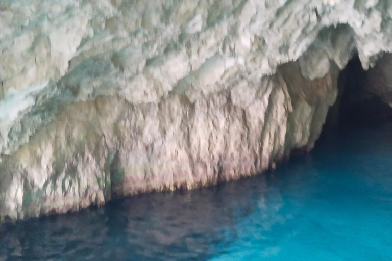 Zakynthos: Turtle Spotting, Marathonísi & Keri Caves Cruise
