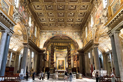 Santa Maria Maggiore: biglietto d'ingresso, audioguidaSanta Maria Maggiore: biglietto d'ingresso, audioguida e visita guidata con Papa Francesco